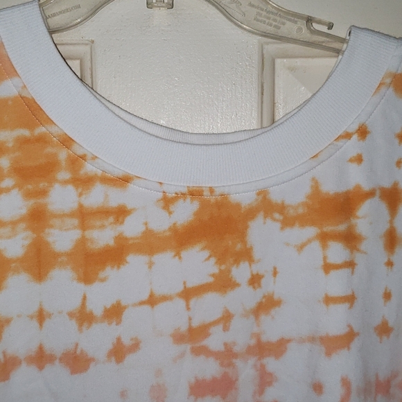 Old Navy Tie-dye Summer Open Back Sweatshirt - Picture 2 of 16